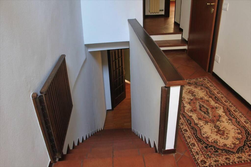 Daisy House: Nice Attic In The Historical Center 살로 외부 사진